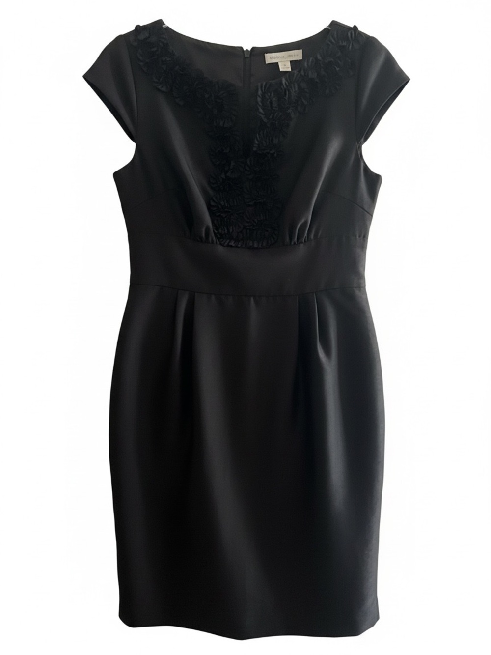 London Times Black Cap-Sleeve Sheath Dress with Floral Trim - Classic Sexy! - Picture 4 of 5